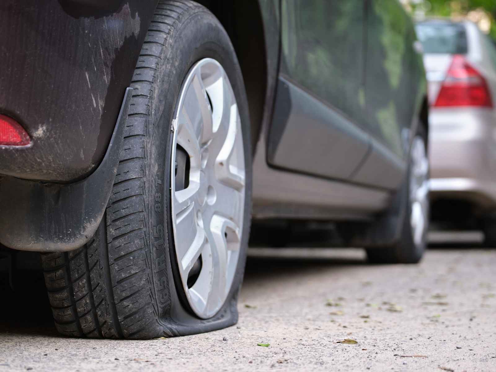 puncture roadside assistance service