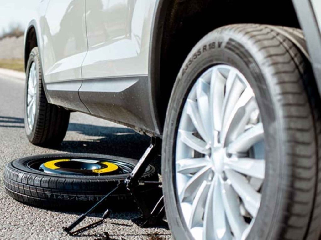 spare wheel roadside tyre replacement